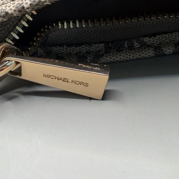 Michael Kors Brown And Pink Logo Belt Bag L/XL - Picture 8 of 9